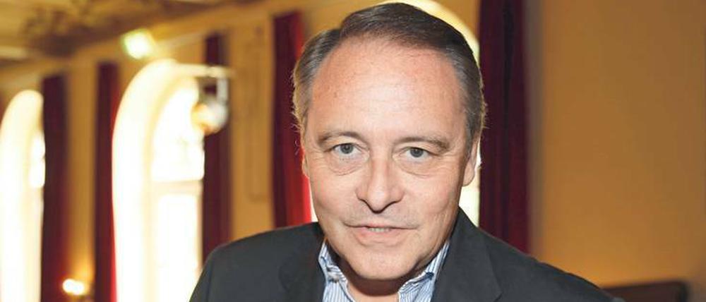 Die Toten und die Lebenden, die Prominenten und die weniger Prominenten, sie sind bei Gero von Boehm bestens aufgehoben. Und Geheimnisse auch.