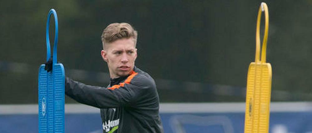 Pause am Dummy. Mitchell Weiser trifft auf seinen Ex-Klub aus Köln.