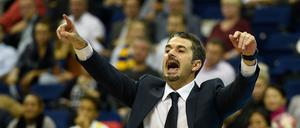 Noch kein Erfolgstrainer. Albas neuer Cheftrainer Ahmet Caki.