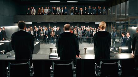 Der "Fall Lars Koch" - in einer Szene des Films "Terror - Ihr Urteil" vor der fiktiven großen Strafkammer des Schwurgerichts Berlin.