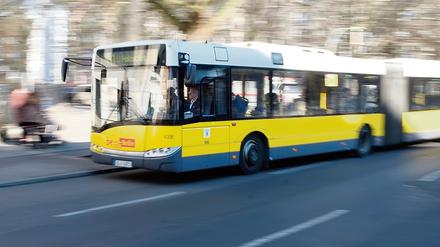 Hat auch häufig Verspätung: ein Bus der Linie M 41.
