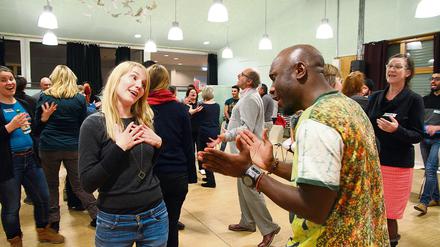 Probe vom Begegnungschor: Hier singen Berliner mit Flüchtlingen zusammen.