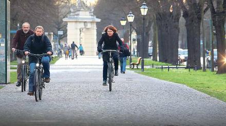 In Potsdam geht es voran mit den Radschnellwegen, in Berlin gibt es keinen Plan.