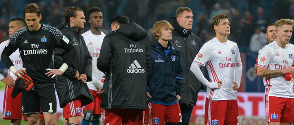 Lange Gesichter beim HSV. Es läuft mal wieder nichts zusammen.