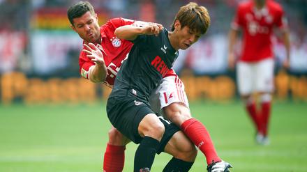 Der bleibt. Osako (rechts), nicht der teure Spanier aus München hinten (Alonso) 