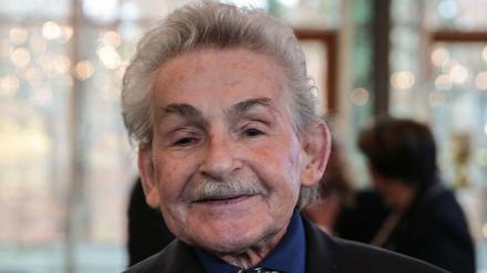 Adolf Katzenmeier ist im Alter von 81 Jahren verstorben.