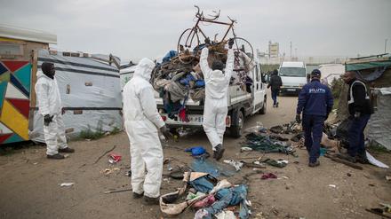 Räumung des Flüchtlingslagers in Calais. 