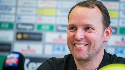 Dagur Sigurdsson hat ein Buch geschrieben. Scheint lustig zu sein.