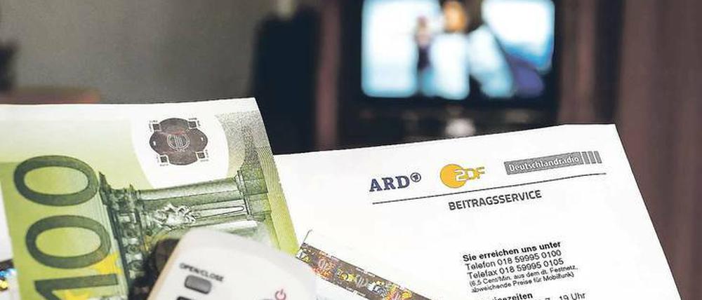 8,3 Milliarden Euro nehmen ARD, ZDF und Deutschlandradio via Rundfunkbeitrag ein. 2017 soll es nicht weniger werden.