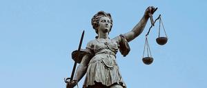 Laut Urteil des Amtsgerichts Schwedt hat der angeklagte Polizist bei einem Einsatz bewusst seine Pflicht nicht erfüllt. 
