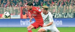 Gezielt zum Aufstieg. Erfolge wie gegen Hannover 96 haben bei Christopher Trimmel (links) und dem 1. FC Union Berlin viel Euphorie entstehen lassen.