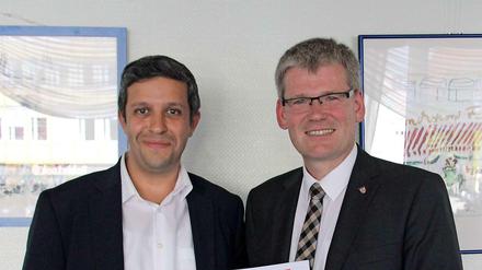 Raed Saleh (links) und Helmut Kleebank such nach einer neuen Mehrheit für das Bezirksamt Spandau.