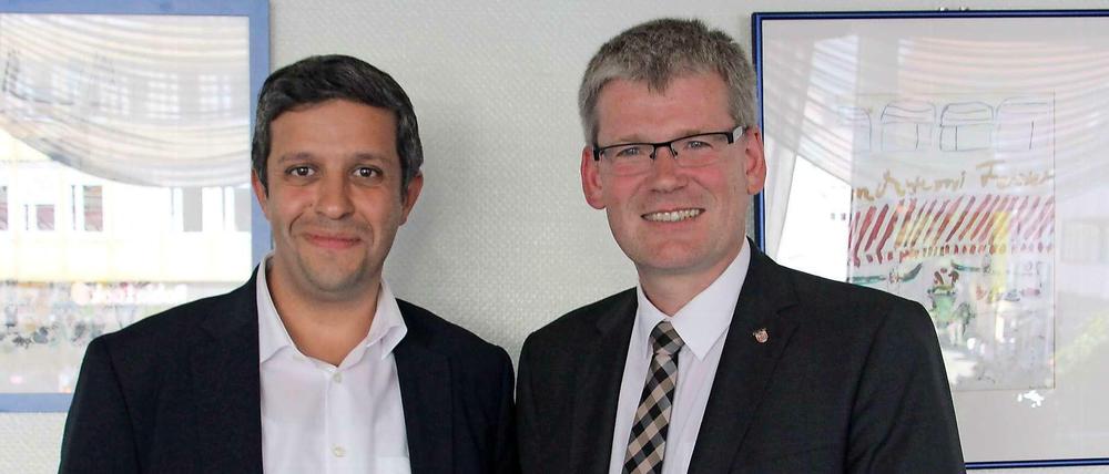 Raed Saleh (links) und Helmut Kleebank such nach einer neuen Mehrheit für das Bezirksamt Spandau.