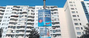 Hier sehen Sie blau. In sieben Bezirken bekam die AfD so viele Stimmen, dass sie einen Stadtratsposten beanspruchen kann.