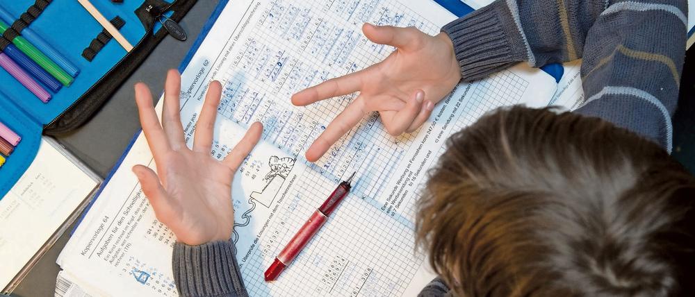 Angstfach Mathe. Schon in der Grundschule beginnen die Probleme: Zwei Drittel des Mathematikunterrichts werden nicht von Fachlehrern erteilt.