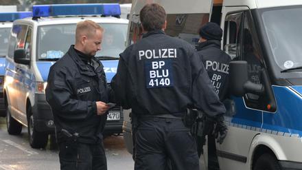 Einsatzkräfte der Bundespolizei im Einsatz. (Symbolbild)
