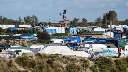 Frankreich beginnt am Montag mit der Räumung des Flüchtlingscamps von Calais.