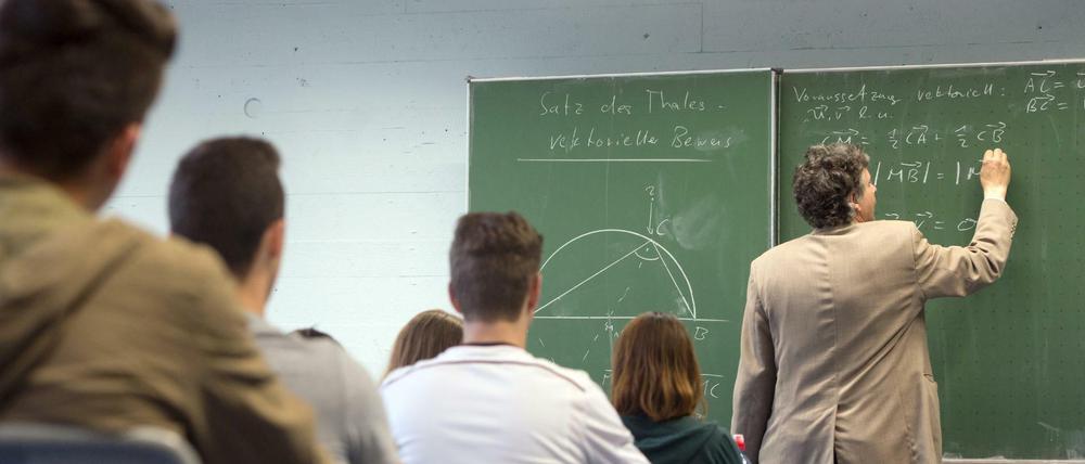 Dieses Jahr gab es in der Mathematikprüfung der Neuntklässler eine positive Entwicklung (Archivfoto).
