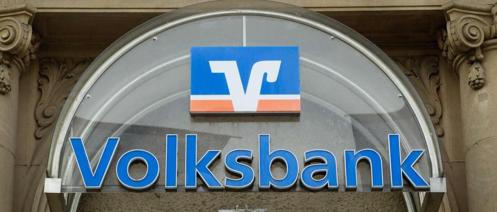 Kleine Banken bekommen Probleme, weil institutionelle Anleger ihr Geld bei ihnen parken wollen.