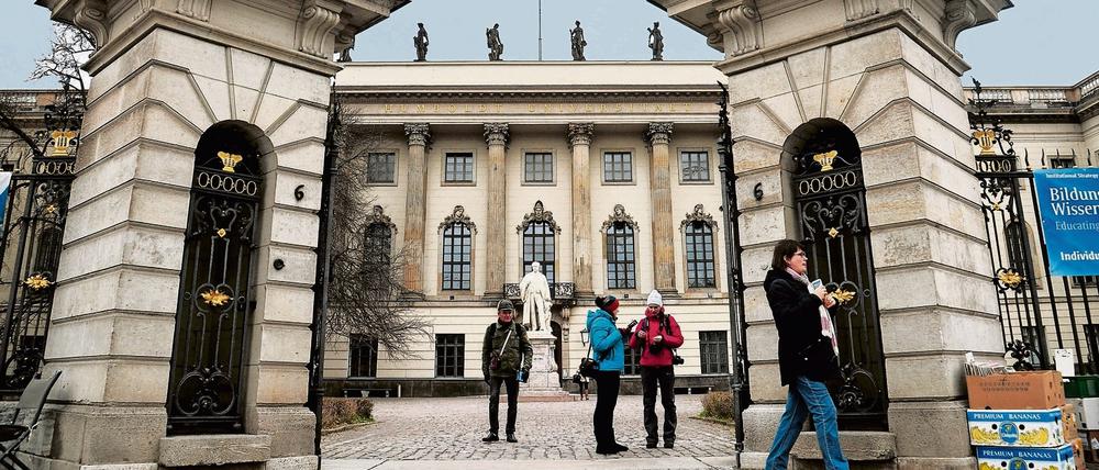An Berliner Unis wie der HU sollen künftig mehr Studenten auch einen Abschluss machen.