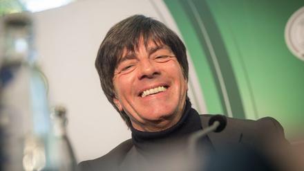 Hat gut lachen mit der Nationalmannschaft: Bundestrainer Joachim Löw.