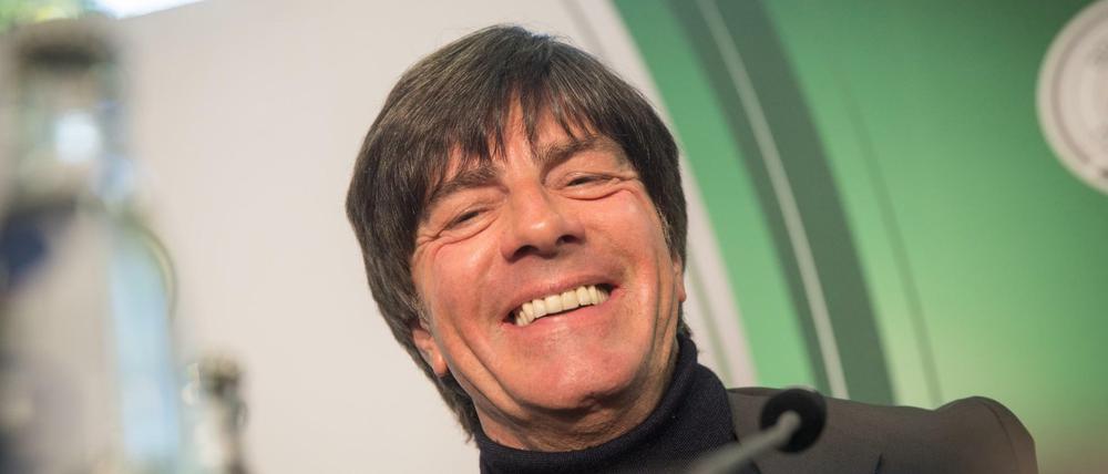 Hat gut lachen mit der Nationalmannschaft: Bundestrainer Joachim Löw.