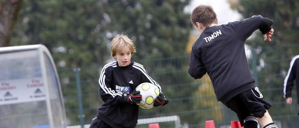Nachwuchstraining einer Fußballschule.