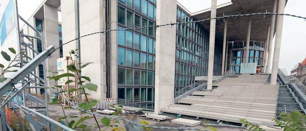 Ewige Baustelle. Die Erweiterung des Lüders-Hauses will nicht fertig werden.