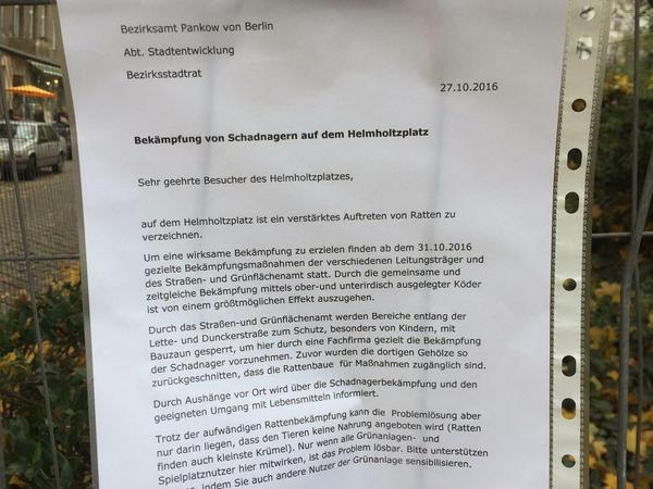 Aushang am Helmholzplatz.