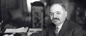 Ein sowjetischer Homme de lettres. Iwan Maiski an seinem Londoner Schreibtisch. 