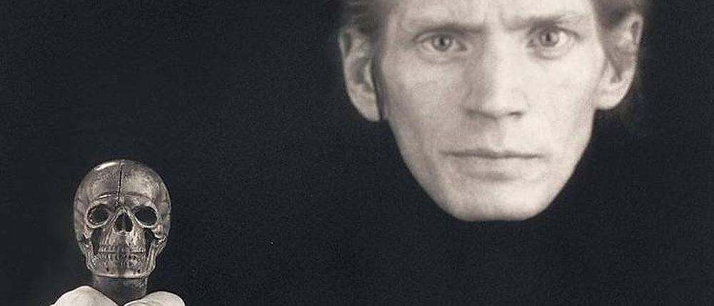 Selbstporträt von Robert Mapplethorpe, 1988.