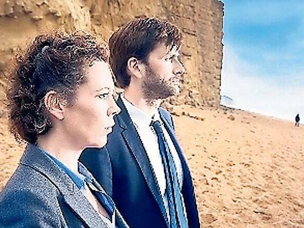 Sergeant Ellie Miller (Olivia Colman) und Inspector Alec Hardy (David Tennant) aus „Broadchurch“