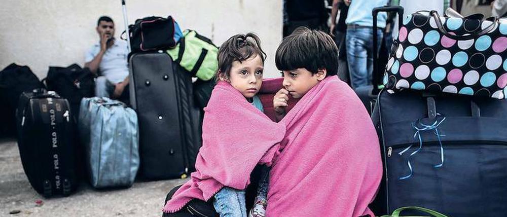 Ohne Perspektive. Vor allem Kinder und Jugendliche leiden unter der desolaten Situation im Gazastreifen. Viele hatten noch nie Kontakt zu einem Israeli. Foto: Said Khatib/AFP