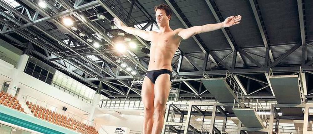 Seine zweite Heimat. Seit 17 Jahren trainiert Hausding in der Schwimm- und Sprunghalle im Europasportpark.