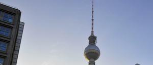 Am Alexanderplatz muss die Polizei immer wieder anrücken.