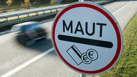 Müssen bald auch PKW-Fahrer für die Straßennutzung extra zahlen?