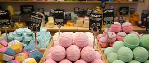 Produktion in Deutschland. Das britische Unternehmen Lush betreibt in Düsseldorf eine Fabrik.