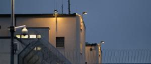 In der Justizvollzugsanstalt Leipzig war der unter Terrorverdacht festgenommene Dschaber Albakr am 12. Oktober in seiner Zelle erhängt aufgefunden worden.