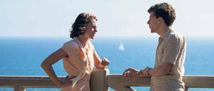 Vonnie (Kristen Stewart) und Bobby (Jesse Eisenberg).