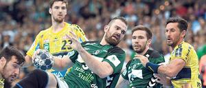 Nach vorne geworfen. Leipzig und Alen Milosevic (Mitte) haben im zweiten Jahr nach dem Aufstieg Kontakt zur Bundesliga-Spitzengruppe aufgenommen.