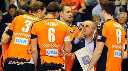 Volleys-Trainer Roberto Serniotti ist derzeit mit unterschiedlichen Formationen erfolgreich.