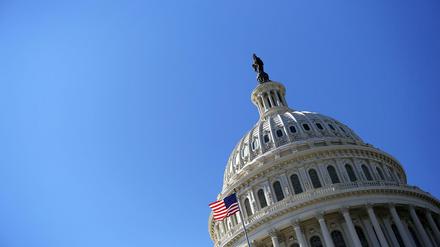 Der Staat geht kaum als gutes Vorbild voran: Die Gesamtverschuldung der USA liegt bei über 100 Prozent der Wirtschaftsleistung.