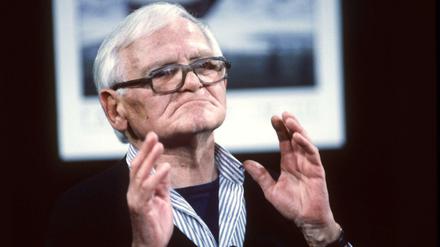 Pioniergeist. Kurt Hübner (hier 1991 nach einer Talkshow bei Radio Bremen) etablierte mit Johann Kresnik erstmals ein politisches Tanztheater.