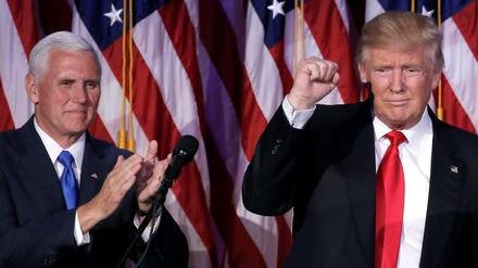 Die Sieger: Der gewählte US-Präsident Trump und sein Vize Pence.