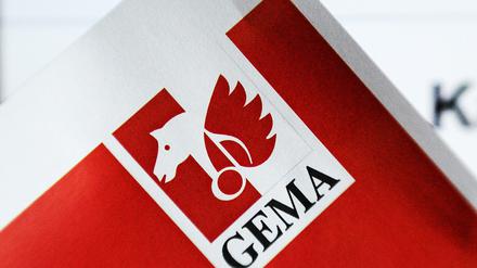 Gebühren für die Kreativen. Das Logo der GEMA, der Gesellschaft für musikalische Aufführungsrechte. 