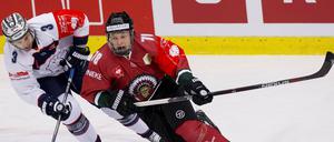 International hinterher gelaufen. Bruno Gervais (links) hinter Fröundas Teenager-Talent Kristian Vesalainen. 