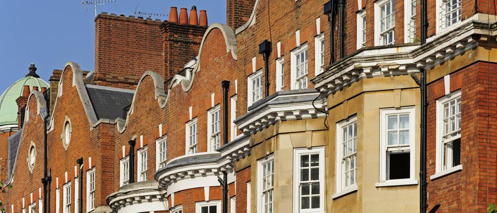 Teures Pflaster. Häuser in den feinen Vierteln wie Chelsea oder Kensington sind für Normalverdiener unbezahlbar.