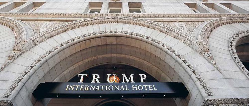 Die Deutsche Bank finanzierte den Umbau des Alten Postgebäudes in Washington zu einer Luxusherberge der Trump-Kette. 