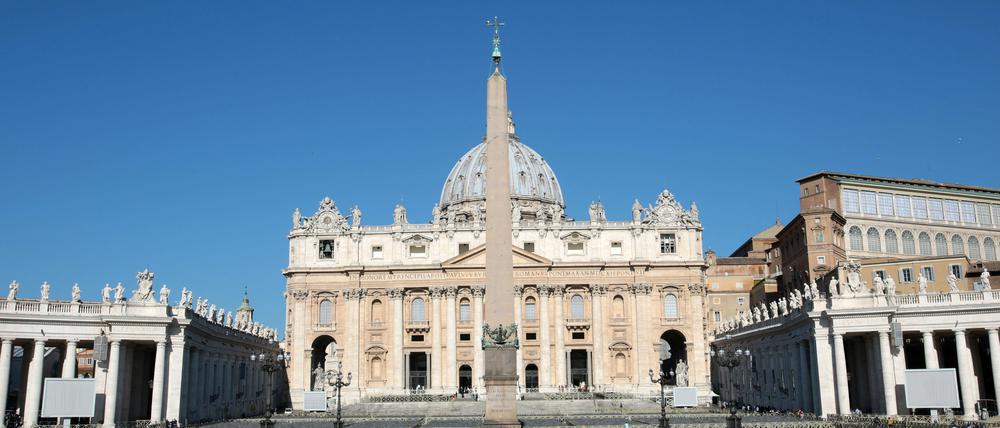 Da geht es dann Montag hin. Der Petersdom im Vatikan. Montag wird das deutsche Team Papst empfangen. 