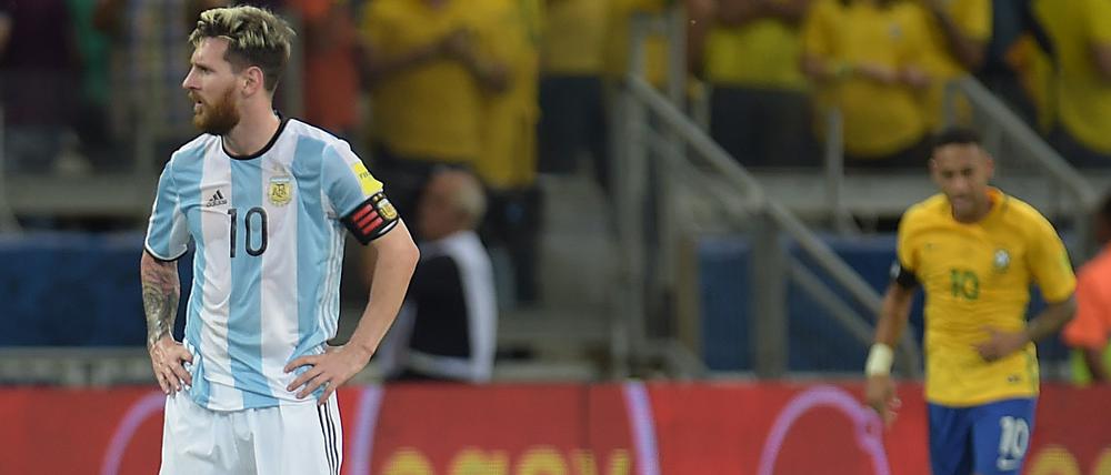 Allein in Gedanken. Messi.